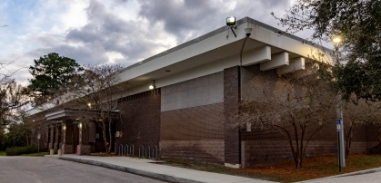 Jacksonville Public Library Regency Square Branch